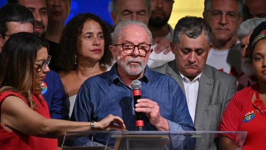 Governo Lula despeja R$ 13,7 bilhões em emendas parlamentares apenas em abril